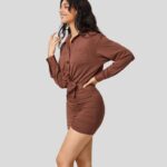 ruházat Halara galléros gomb mellkasi zseb nyakkendő elöl hosszú ujjú domború bodycon mini alkalmi ruha juharszirup nők 8FPF801008