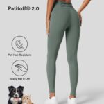 ruházat Halara Patitoff 2.0 kisállatszőrnek ellenálló, magas derekú oldalzseb keresztezett, alkalmi teljes hosszúságú leggings washingtoni szürke zöld nők 8FPF801551